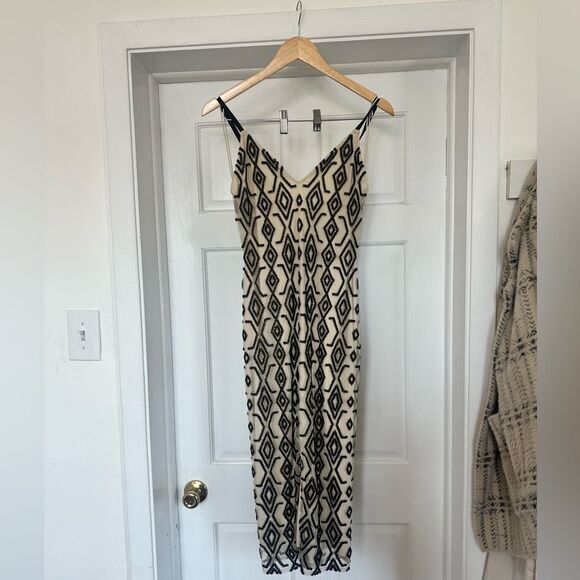 Alice + Olivia midi beaded geometric dress size 4 - Picture 3 of 11